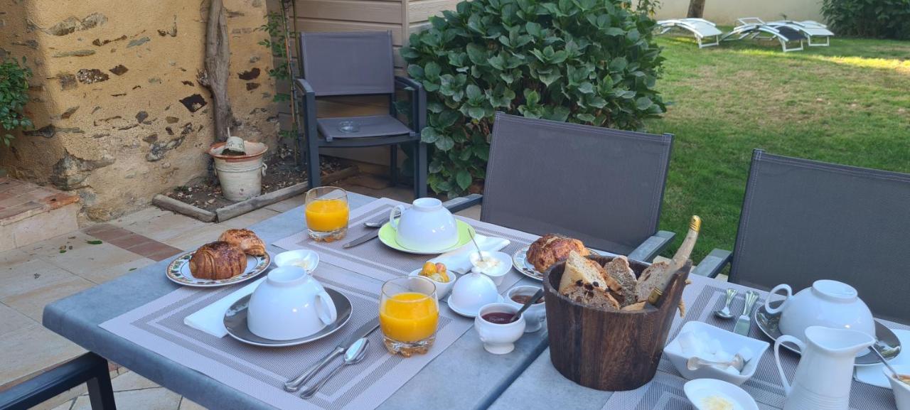 L'Amphitryon Hotel Coudray  Екстериор снимка