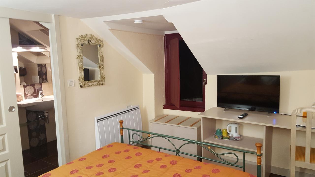 L'Amphitryon Hotel Coudray  Екстериор снимка